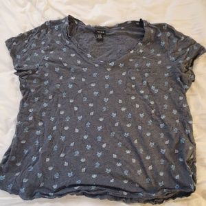 Torrid v-neck pocket tee size 3